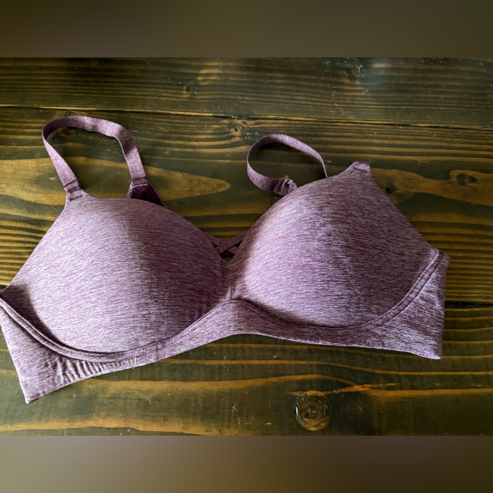 Torrid Dream Wire Free Boost light fushcia Bra Size 46c